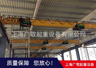 单粱桥式黄色抖音APP下载